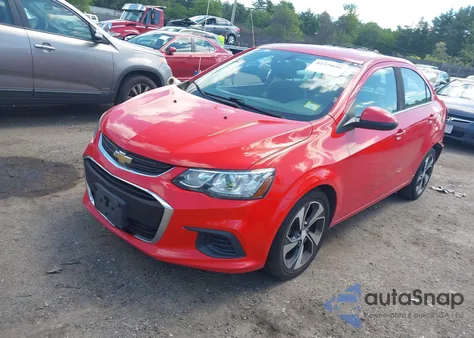 2017 Chevrolet Sonic Premier z USA, uszkodzony, nr VIN 1G1JF5SB9H4125283